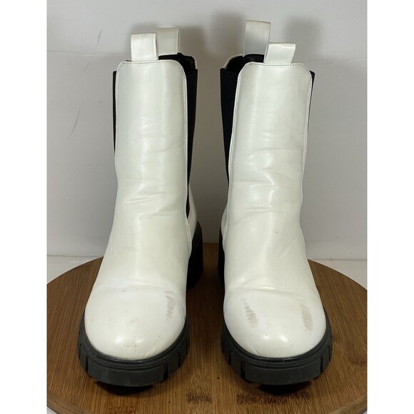 Qupid Women’s Size 8 Black And White Pull On Combat Boots - Picture 3 of 5